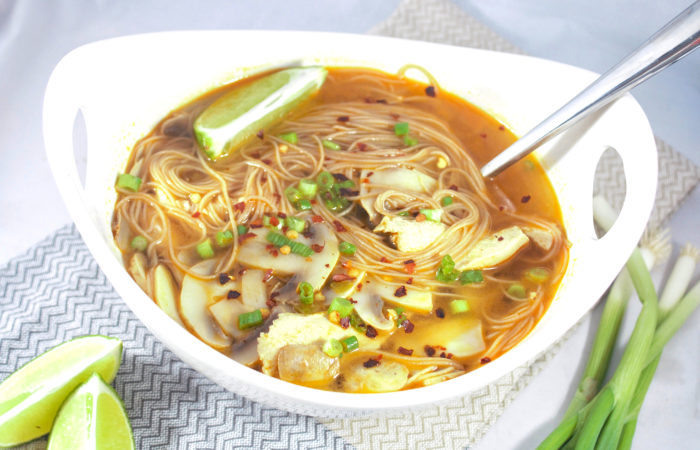 spicy asian chicken noodle soup