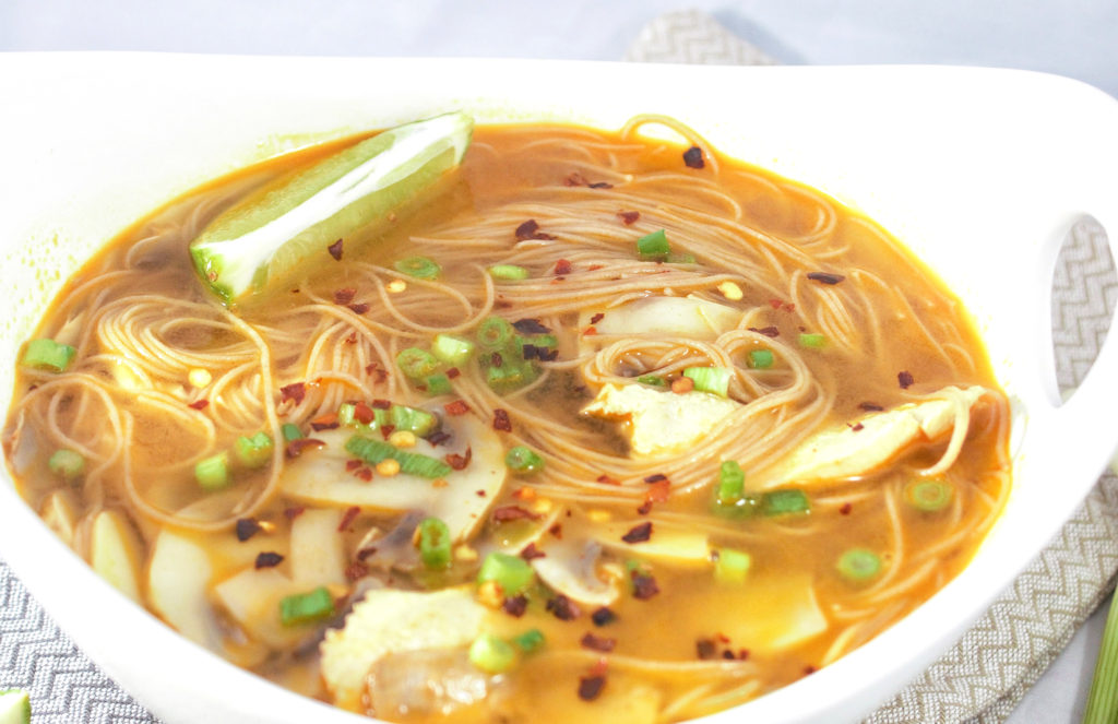 spicy asian chicken noodle soup