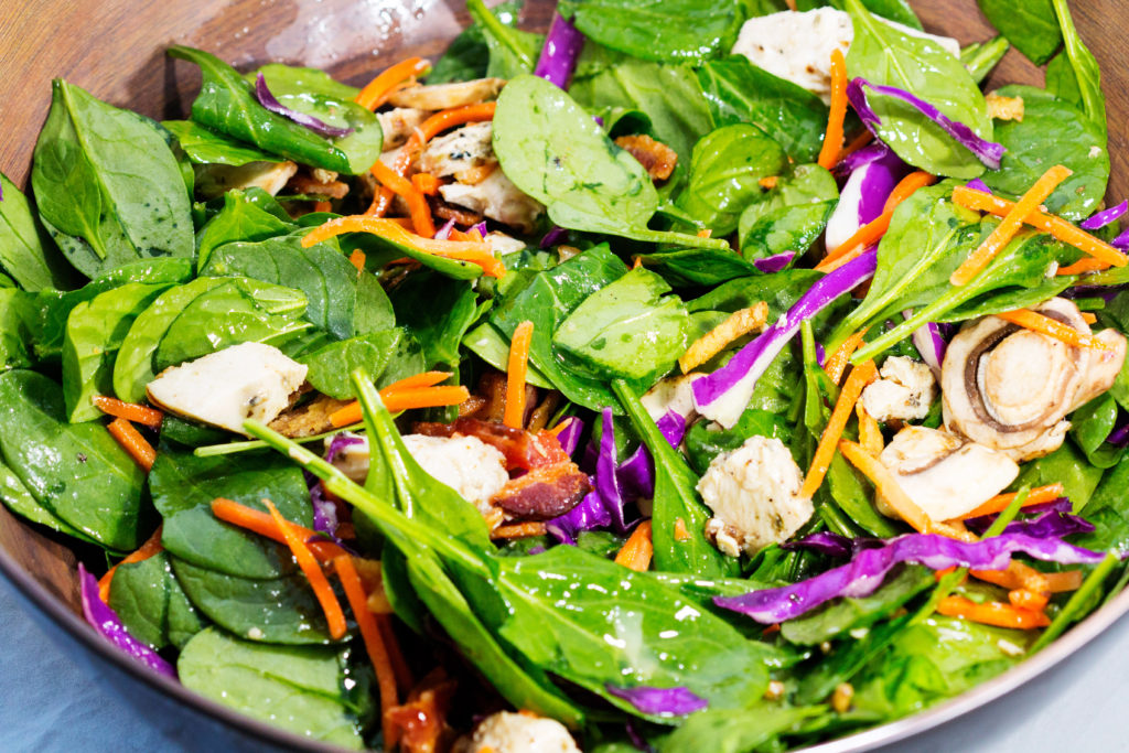 Spinach chicken Salad with lemon garlic vinaigrette