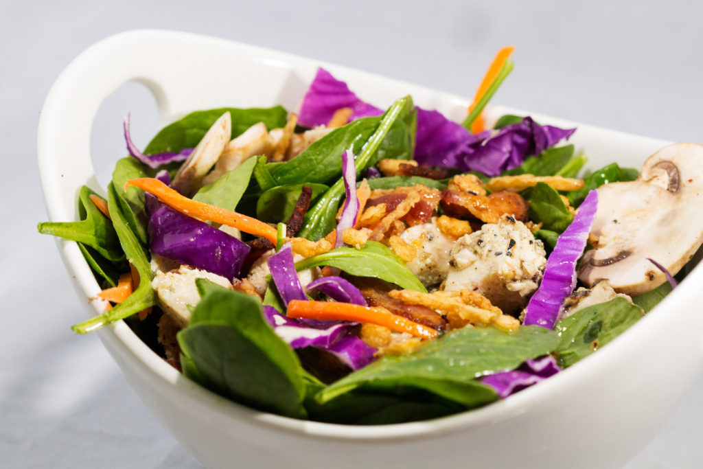 Spinach chicken Salad with lemon garlic vinaigrette