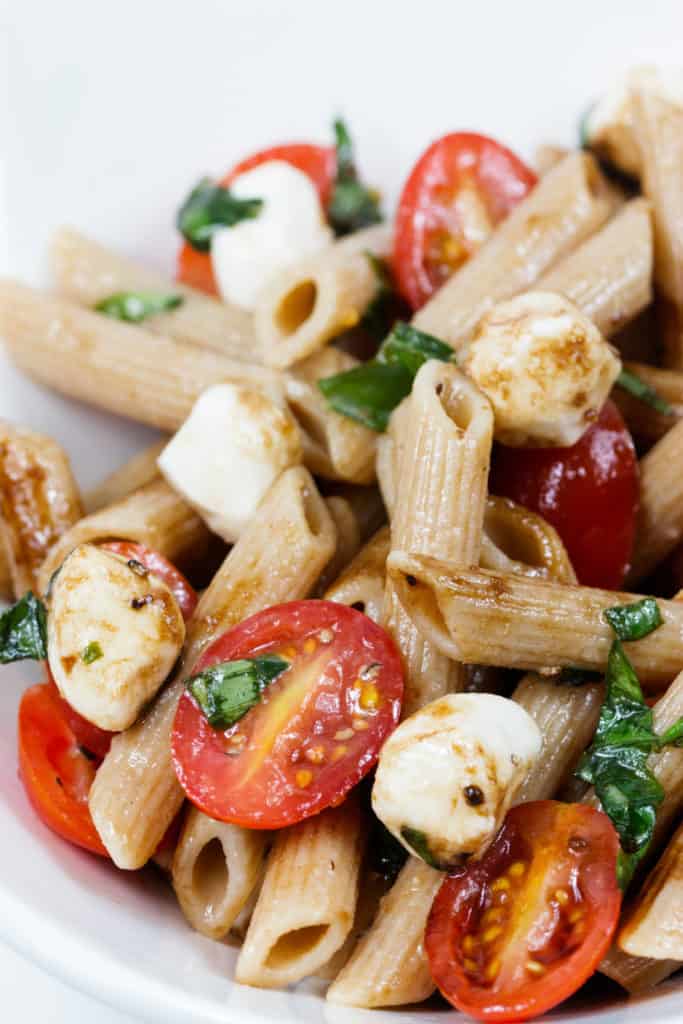 caprese pasta salad