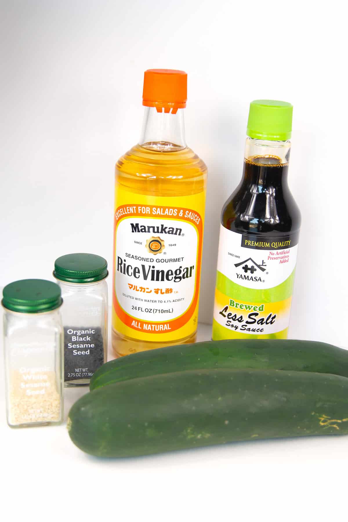 Japanese cucumber salad ingredients 