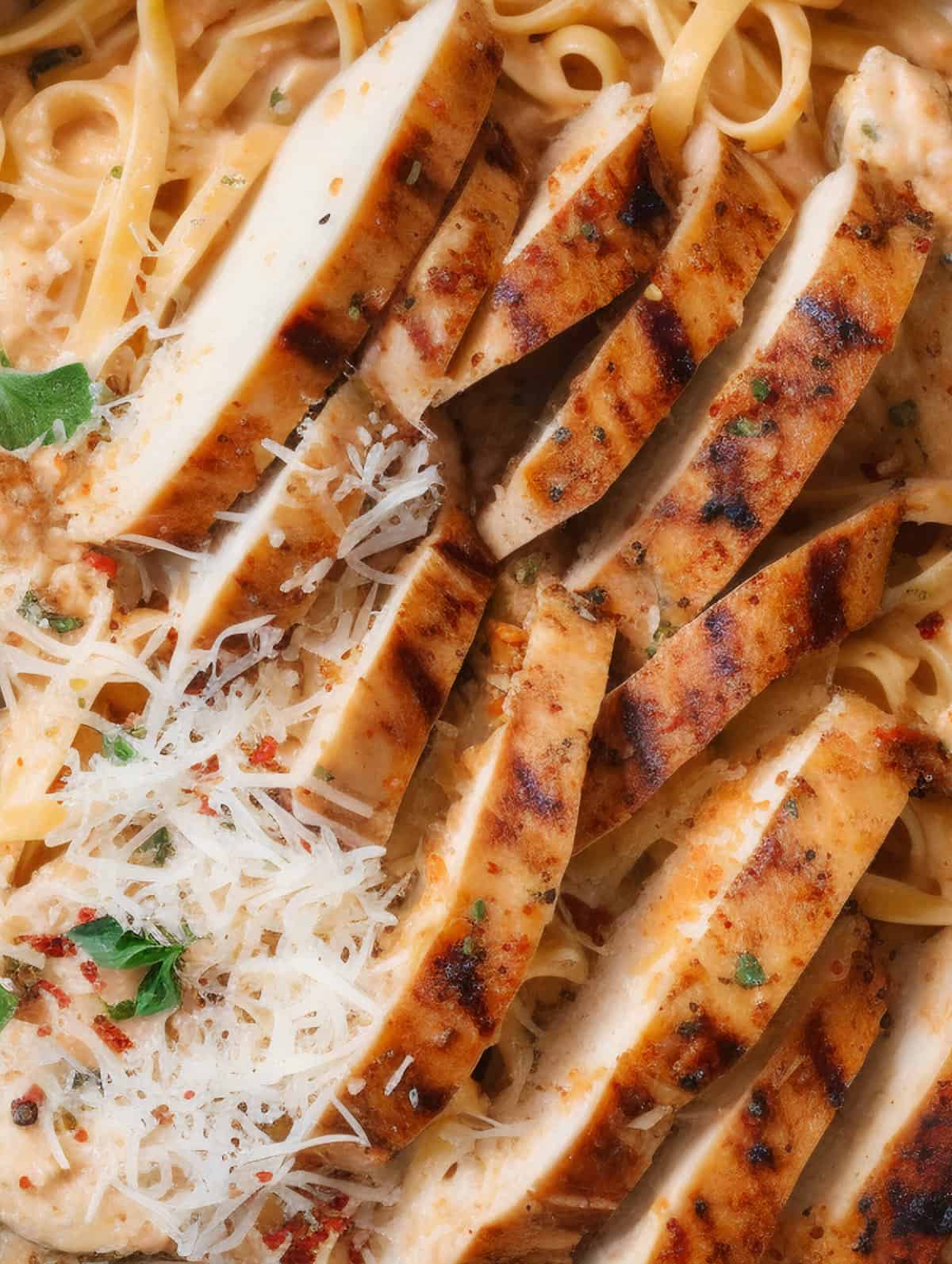 Creamy Cajun Chicken Linguine Glitter and Graze